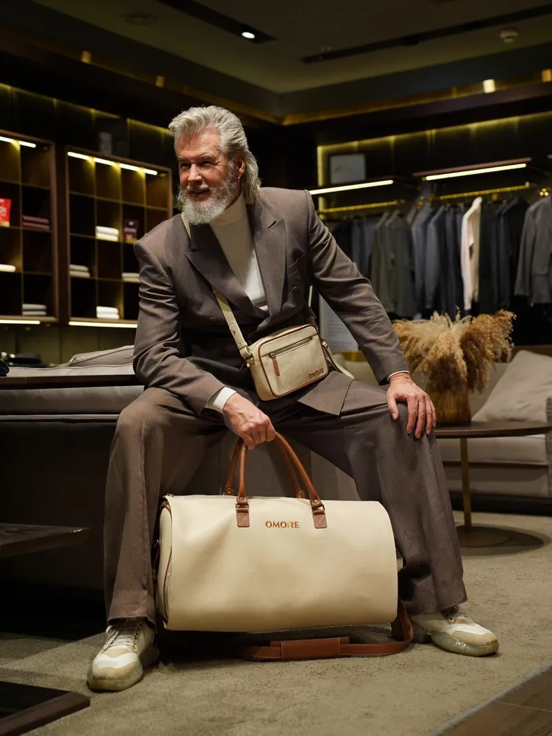 MO:RE garment leather bag