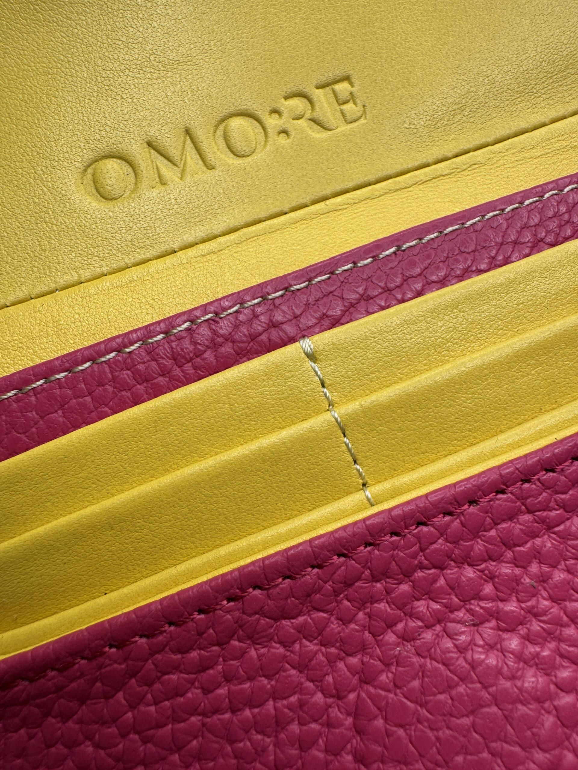 Leather envelope wallet