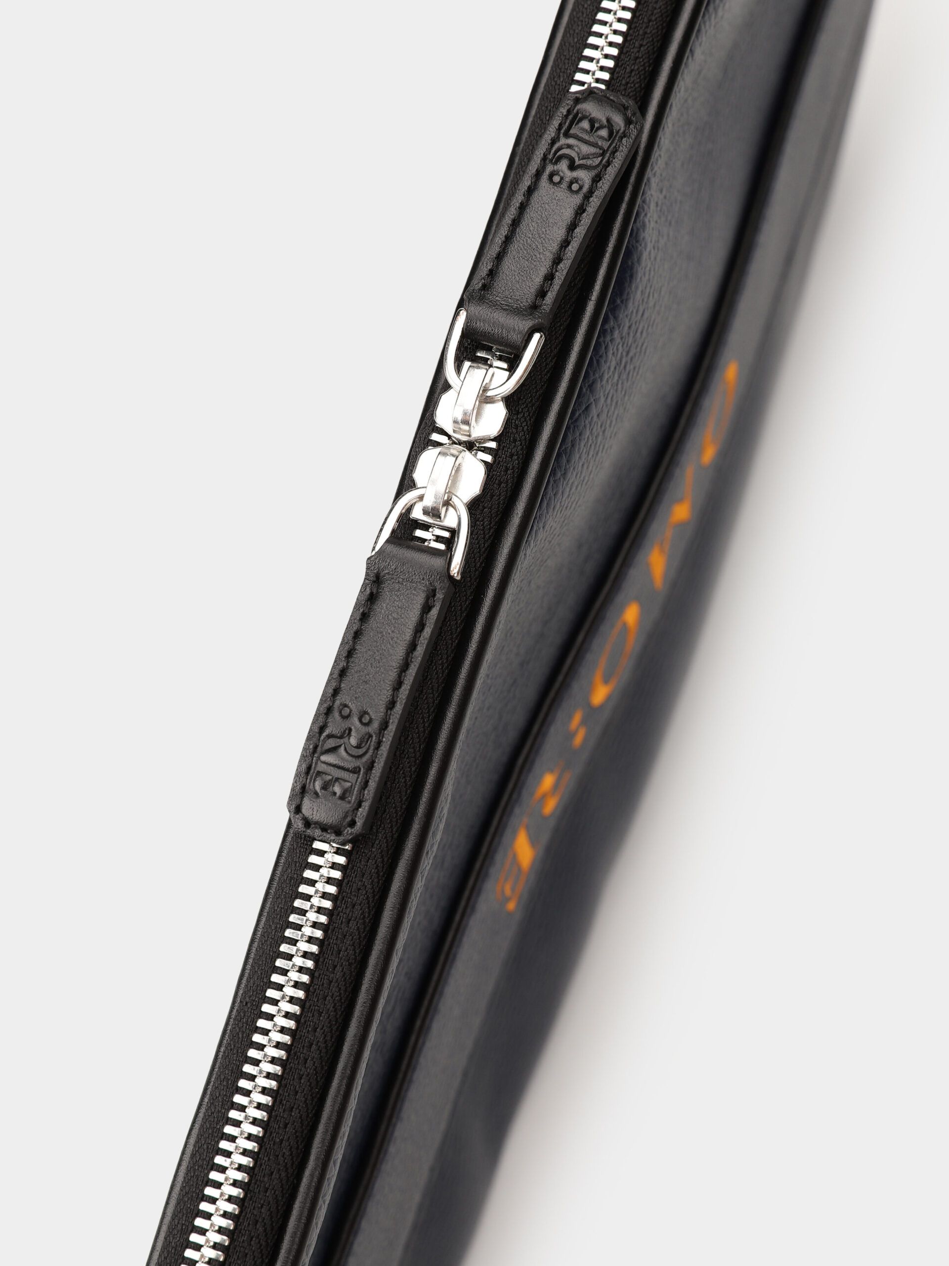 NOI:RE squash & badminton leather case