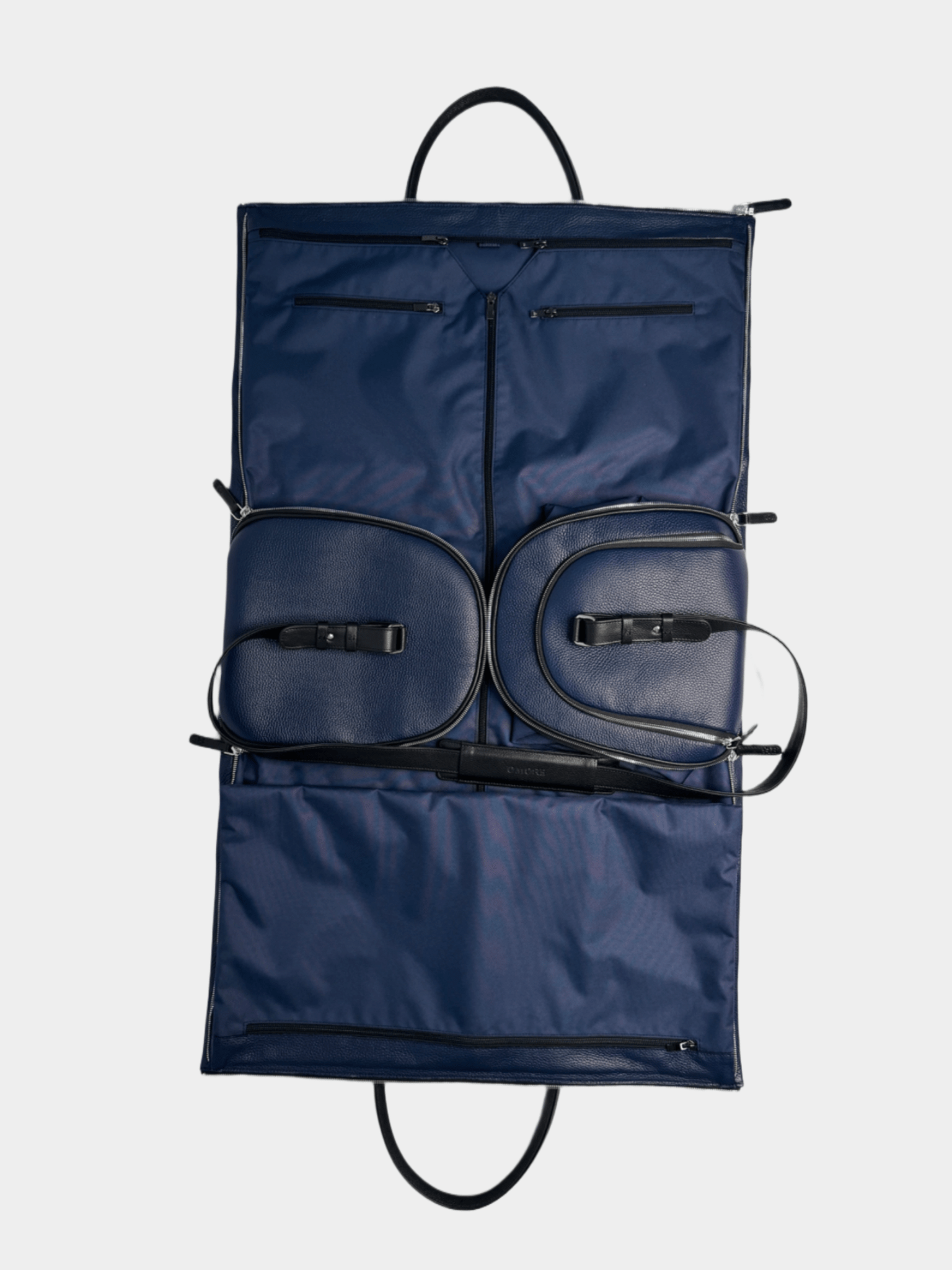 MO:RE garment leather bag