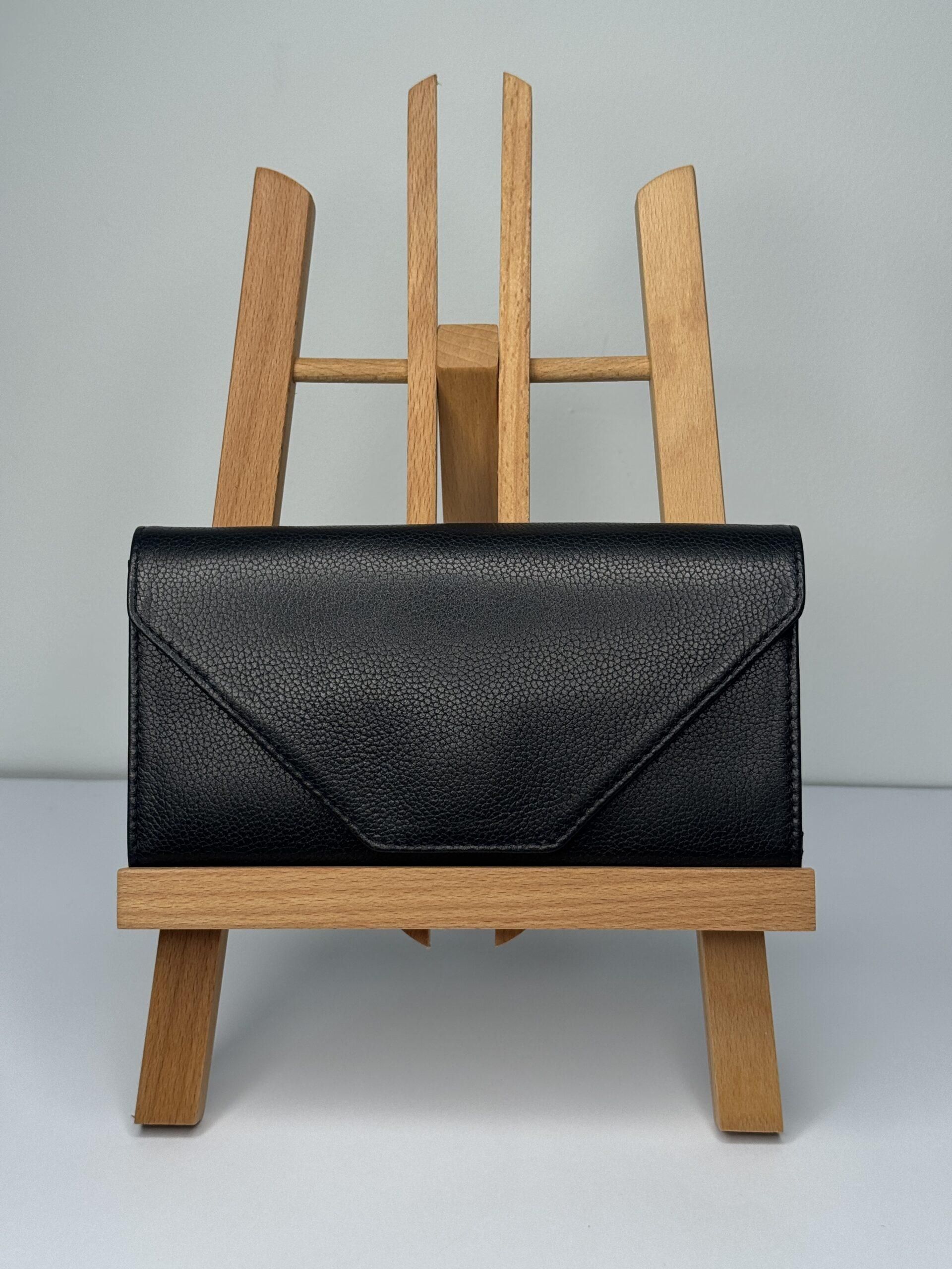MA:RENGO leather envelope wallet