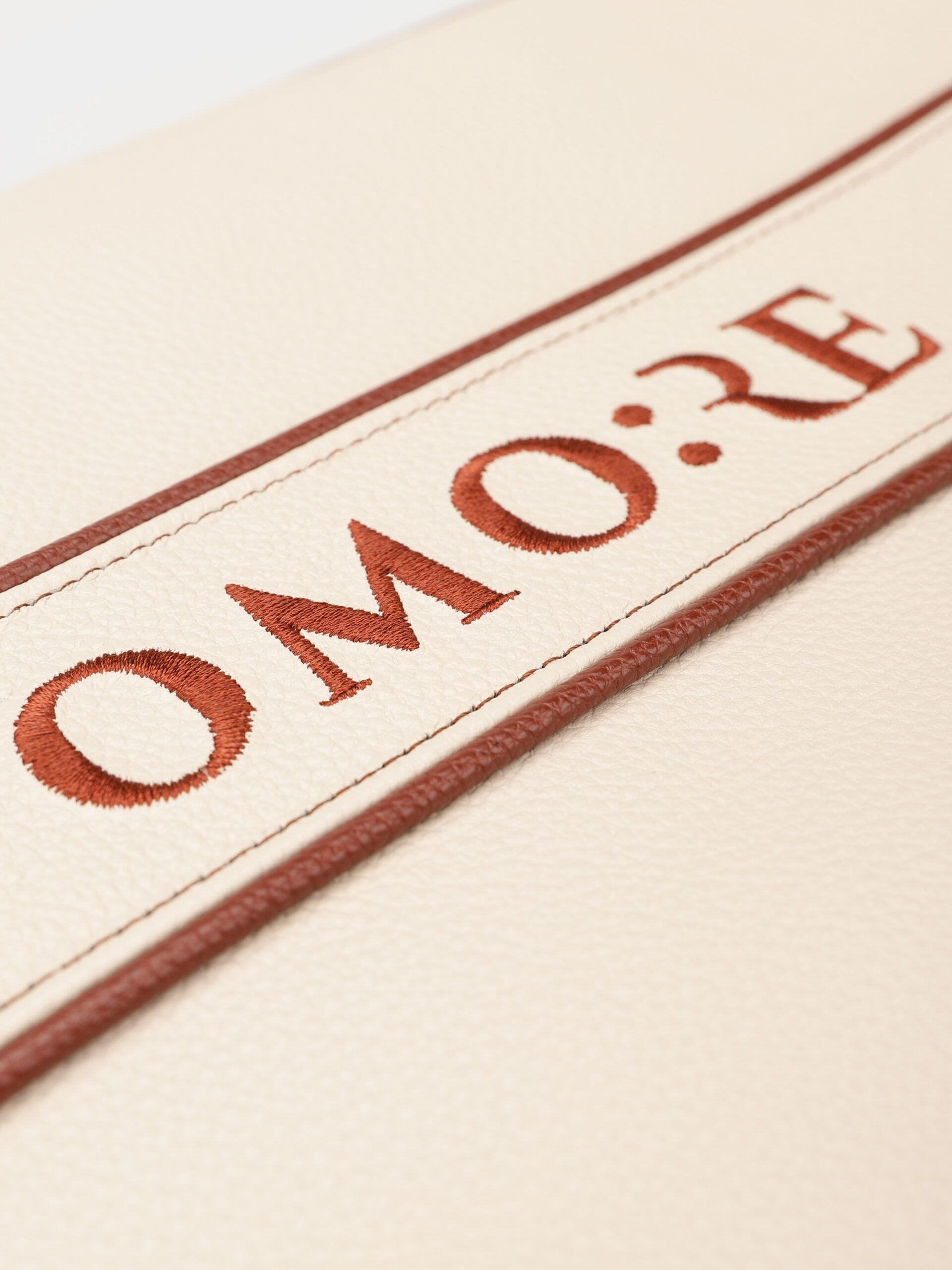 NOI:RE squash & badminton leather case